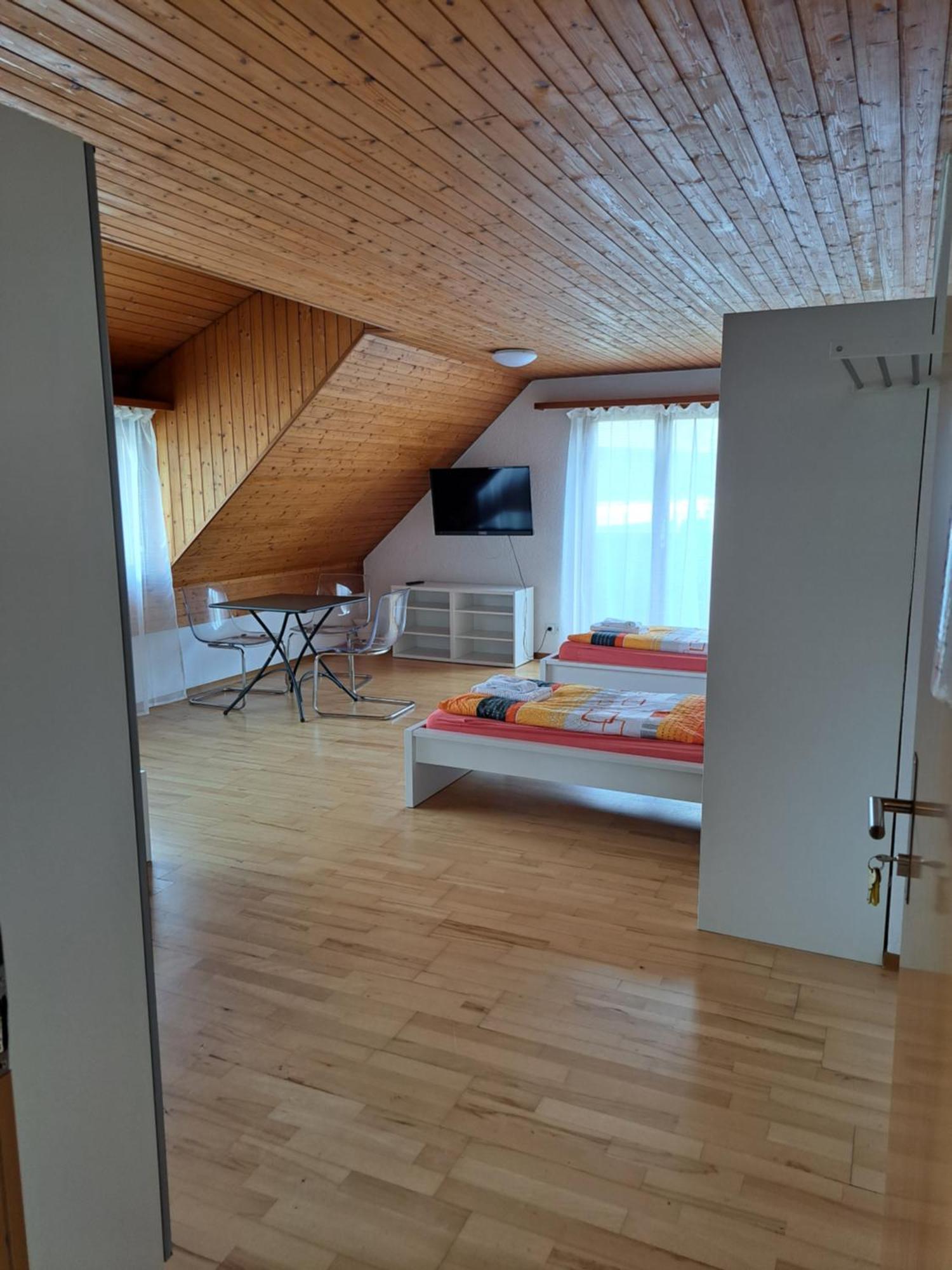 Apartamento Good Bed Aarwangen Exterior foto