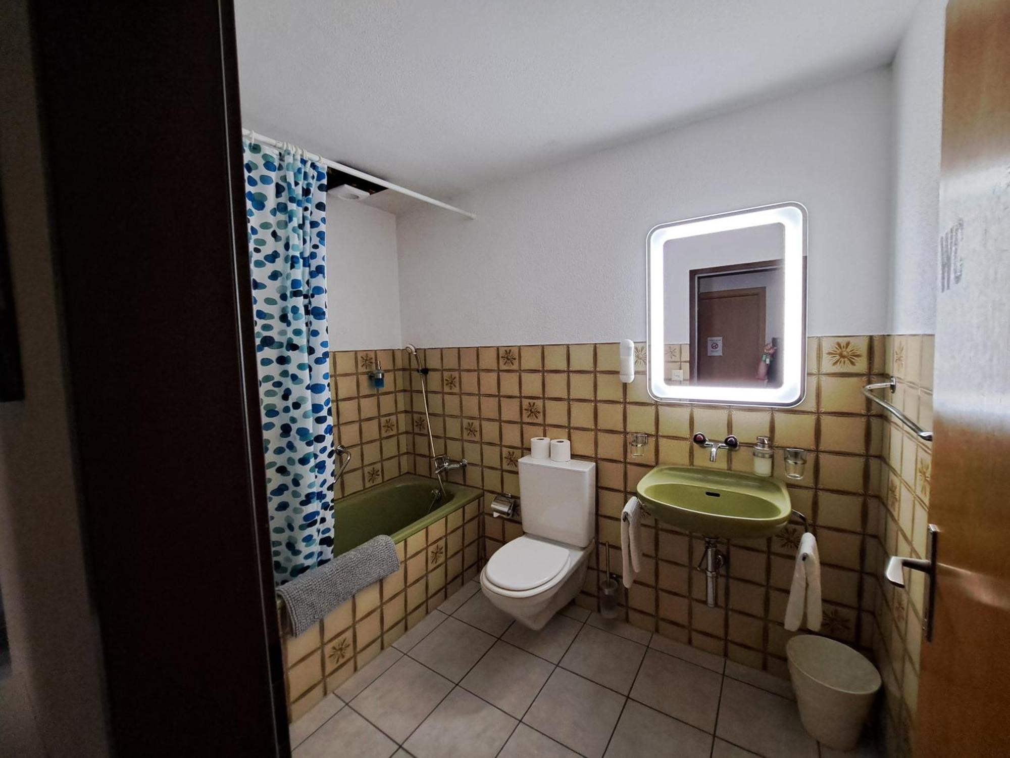Apartamento Good Bed Aarwangen Exterior foto