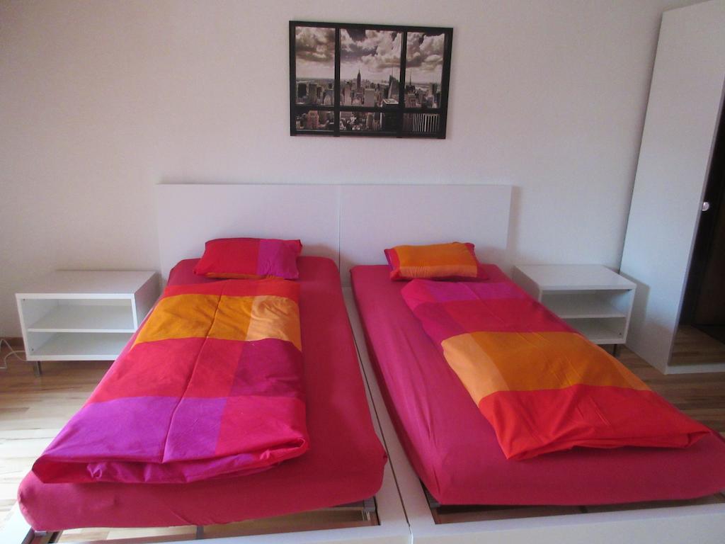 Apartamento Good Bed Aarwangen Habitación foto