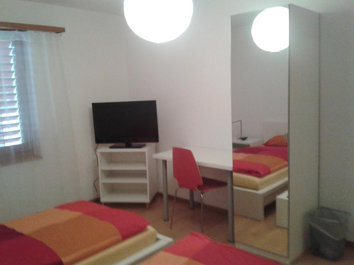 Apartamento Good Bed Aarwangen Habitación foto